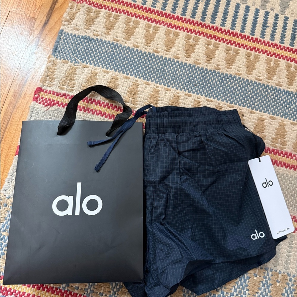 ALO Yoga Navy Women’s Game Time Shorts